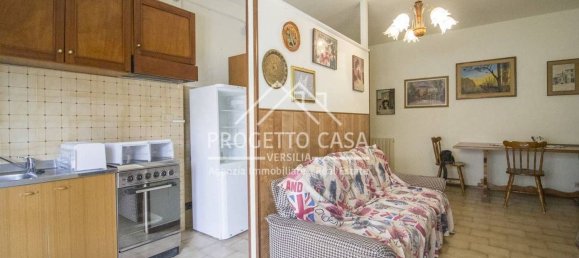Apartamento de 3 dormitorios en Viareggio, Italy No. 380231 7