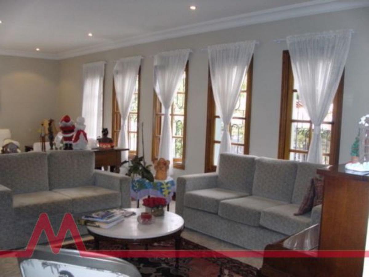 Casa de 3 dormitorios en Sao Paulo, Brazil No. 528596