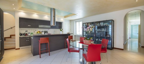 15-salle Villa à Lazise, Italy No. 228473 19