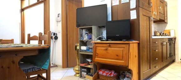 2 rooms Apartment in Cavedago, Italy No. 14947 4