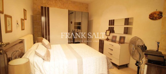6 bedrooms House in Qormi, Malta No. 1892 9