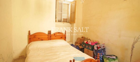 6 bedrooms House in Qormi, Malta No. 1892 19