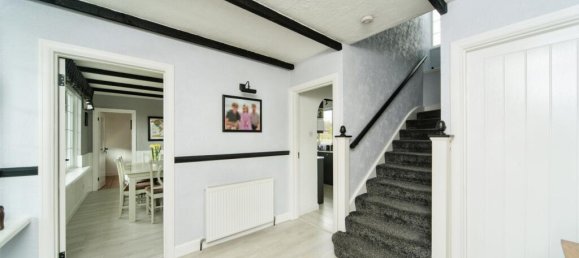 4 bedrooms House in Eastbourne, United Kingdom No. 10466 3