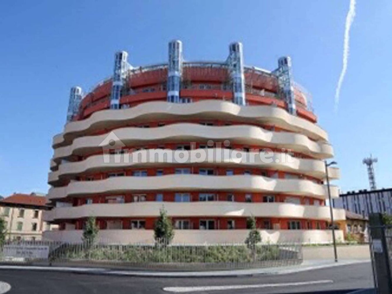 3 bedrooms Apartment in Legnano, Italy No. 131582