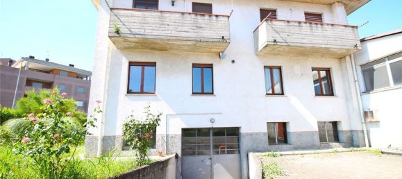 Здание с 20 комнатами в Лискате, Италия № 105034 7