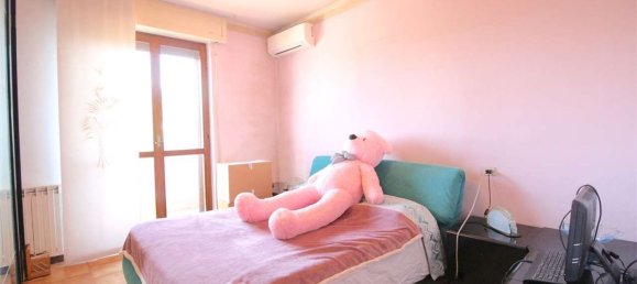 Здание с 20 комнатами в Лискате, Италия № 105034 17