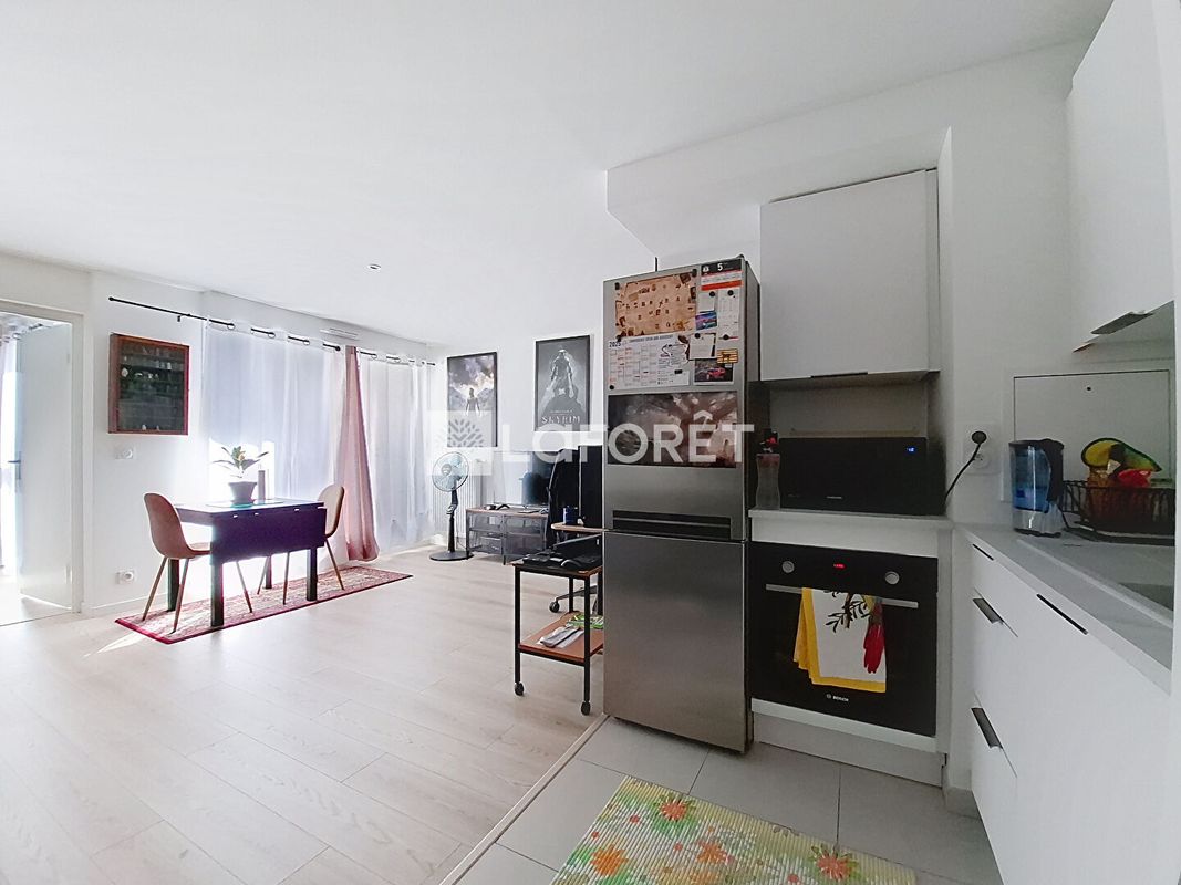 1 bedroom Apartment in Cachan, France No. 121323