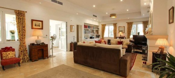 7 bedrooms House in Cadiz, Spain No. 27511 2