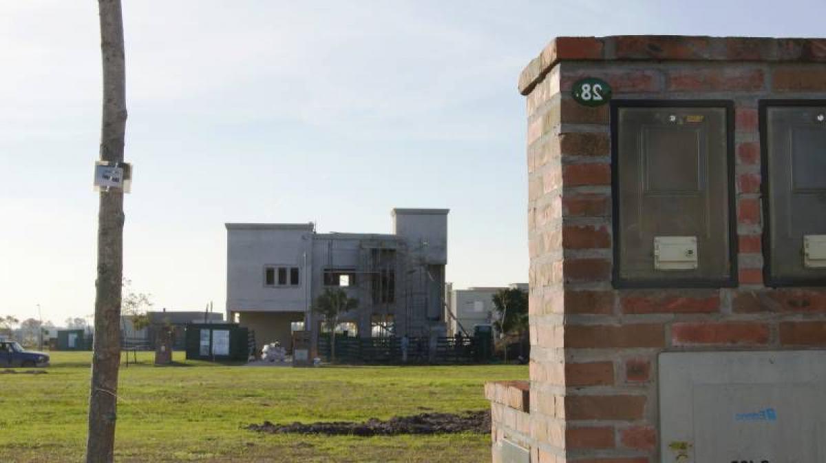 Terreno en Escobar, Argentina No. 113142