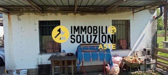 4 rooms Apartment in Biandronno, Italy No. 182167 23