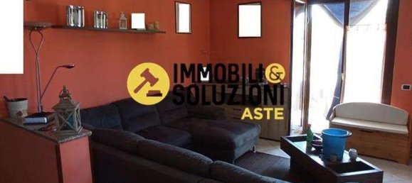 4 rooms Apartment in Biandronno, Italy No. 182167 10