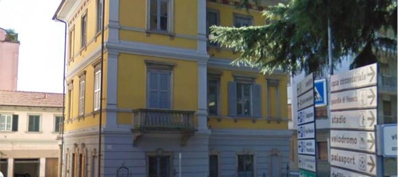 Duplex T2 em Varese, Italy N.º 65278 11