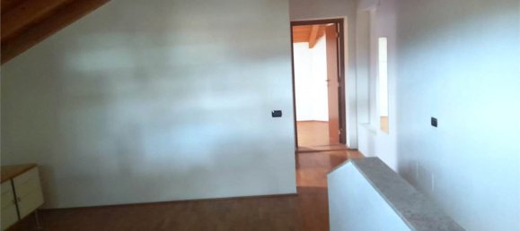 Duplex T2 em Varese, Italy N.º 65278 25