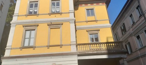 Duplex T2 em Varese, Italy N.º 65278 5