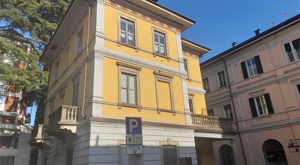 Duplex T2 em Varese, Italy N.º 65278