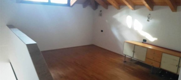 Duplex T2 em Varese, Italy N.º 65278 23