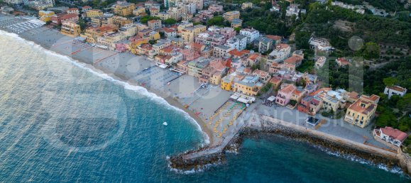 1 غرف نوم شقة في Borgio Verezzi, Italy رقم 53766 23