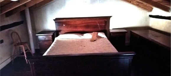 2-salle Appartement à Stezzano, Italy No. 5930 3