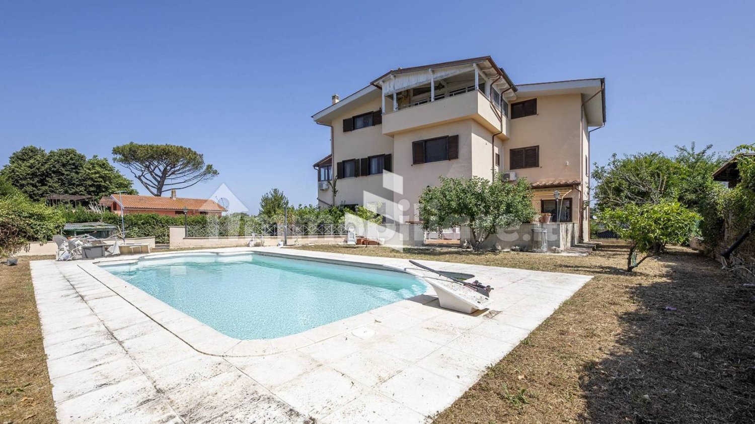 Villa T5 em Fiumicino, Italy N.º 317587