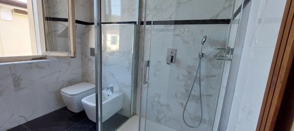 8-salle Villa à Carrara, Italy No. 50908 41