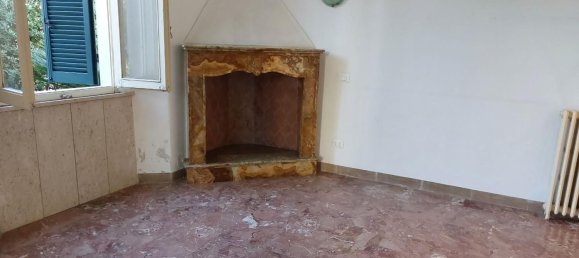 8-salle Villa à Carrara, Italy No. 50908 16