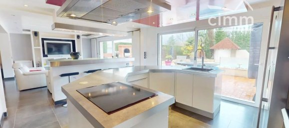 4 غرف نوم منزل في Saint-Cyr-en-Val, France رقم 331043 18