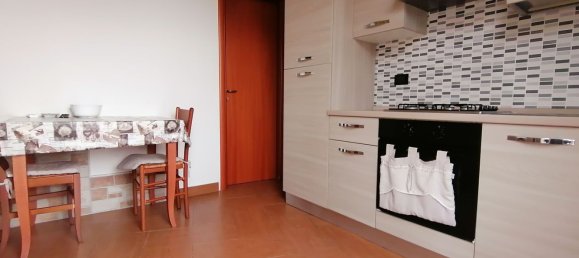 2 rooms Apartment in Foggia, Italy No. 34987 2