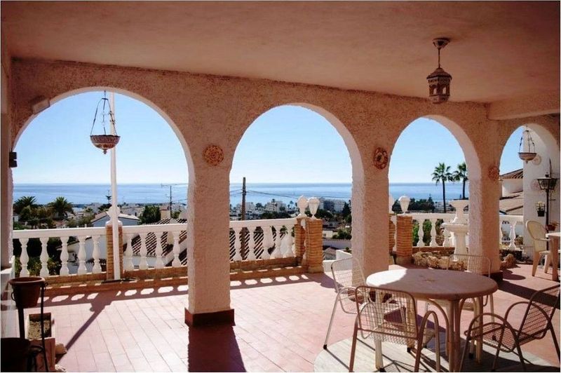 11 bedrooms House in Caleta de Velez, Spain No. 232317