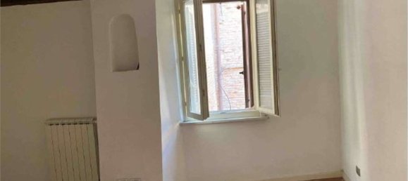 2 rooms Apartment in Ferrara, Italy No. 25060 19