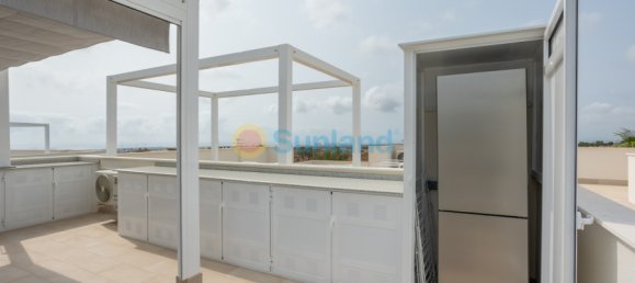 2 Schlafzimmer Wohnung in Alicante, Spain, Nr. 45970 7