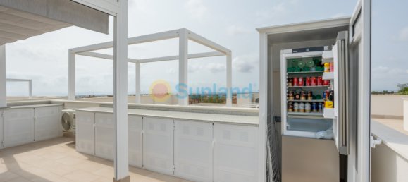 2 Schlafzimmer Wohnung in Alicante, Spain, Nr. 45970 6