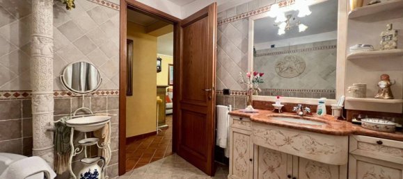 3 Schlafzimmer Villa in Montale, Italy, Nr. 219153 28