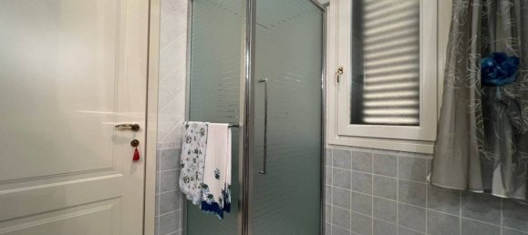 3 Schlafzimmer Villa in Montale, Italy, Nr. 219153 22