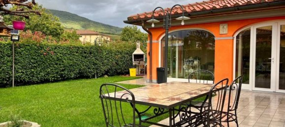 3 Schlafzimmer Villa in Montale, Italy, Nr. 219153 40