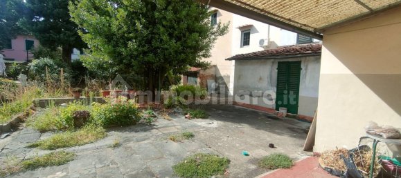 4 bedrooms House in Florence, Italy No. 337613 13