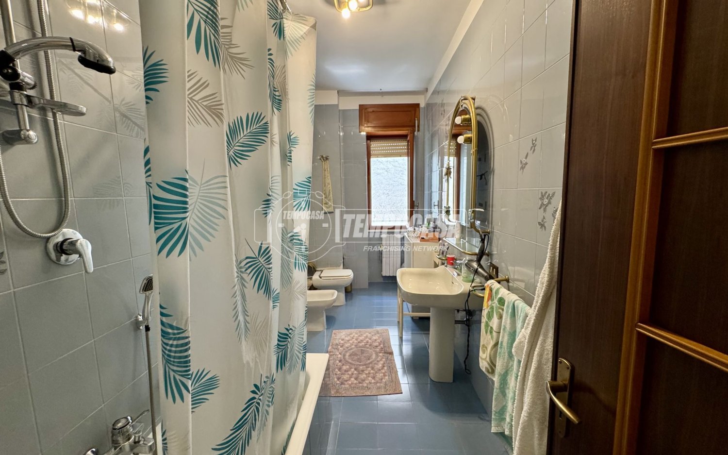 4 rooms Apartment in Caserta, Italy No. 286560