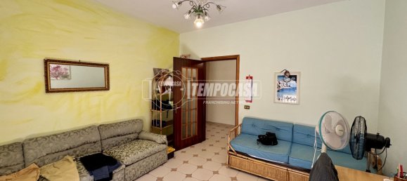 4 rooms Apartment in Caserta, Italy No. 286560 28