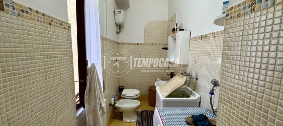 4 rooms Apartment in Caserta, Italy No. 286560 15