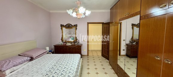 4 rooms Apartment in Caserta, Italy No. 286560 7