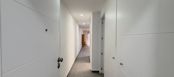 3 dormitorios apartamento en venta en Torrevieja, Alicante, Comunidad Valenciana, Spain № 364985 2