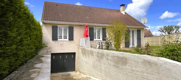 3 bedrooms House in Sours, France No. 60873 3