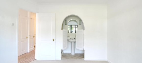 3 bedrooms Bungalow in Biggin Hill, United Kingdom No. 13445 8