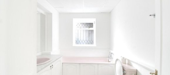 3 bedrooms Bungalow in Biggin Hill, United Kingdom No. 13445 13