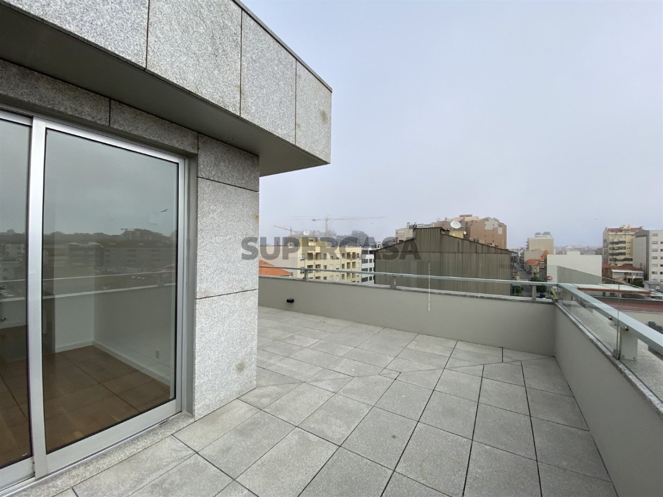 3 bedrooms Apartment in Matosinhos, Portugal No. 158997