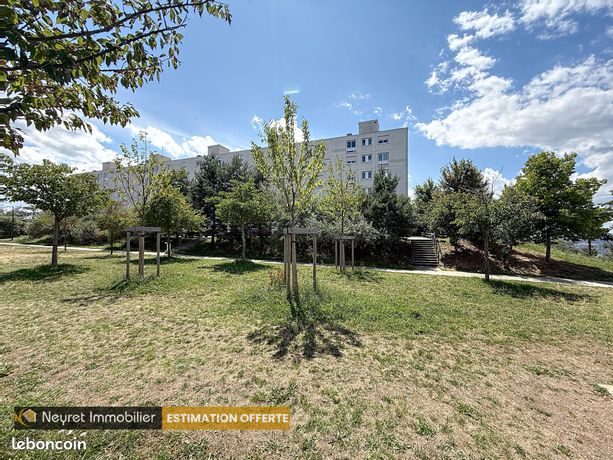 1 bedroom Apartment in Saint-Etienne, France No. 306923