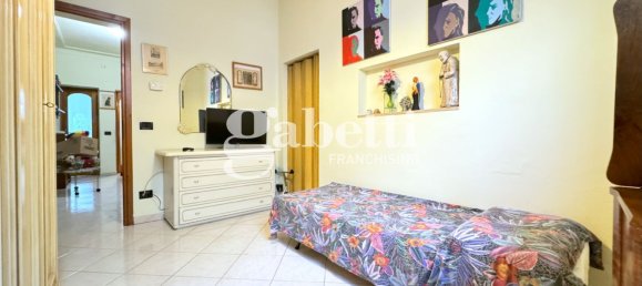 4 غرف نوم شقة في Florence, Italy رقم 347534 17