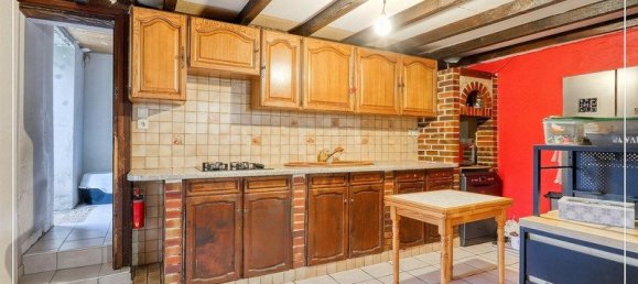 4 bedrooms House in Mareuil-en-Brie, France No. 57361 4