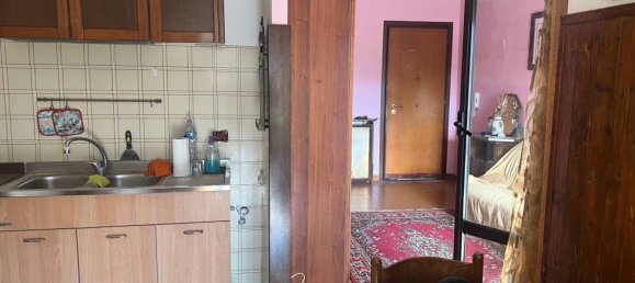 2 bedrooms Apartment in Rome, Italy No. 347180 4