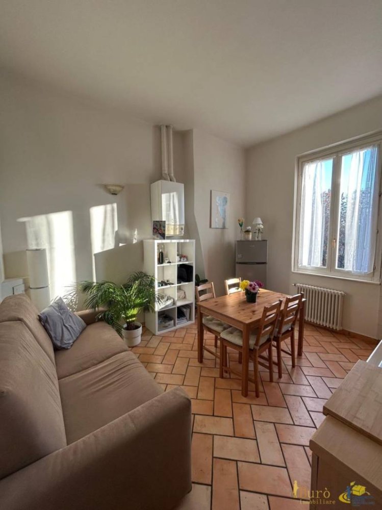1 bedroom Apartment in Parma, Italy No. 169635