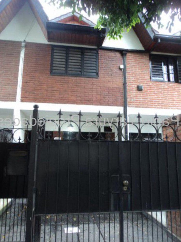 3 bedrooms Apartment in Tres de Febrero, Argentina No. 4169